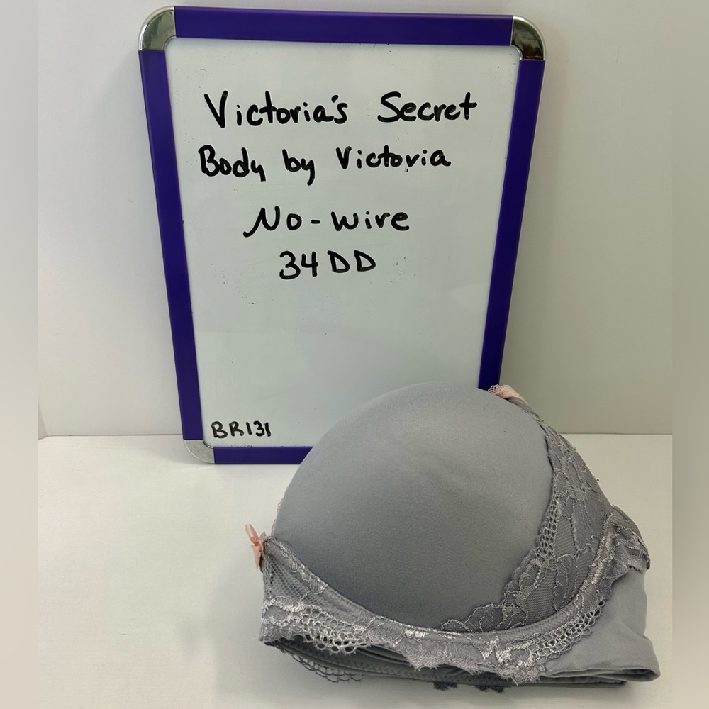 Victoria’s Secret Body By Victoria No Wire Lavender w/ Pink Lace Bra Sz 34DD - Picture 13 of 13